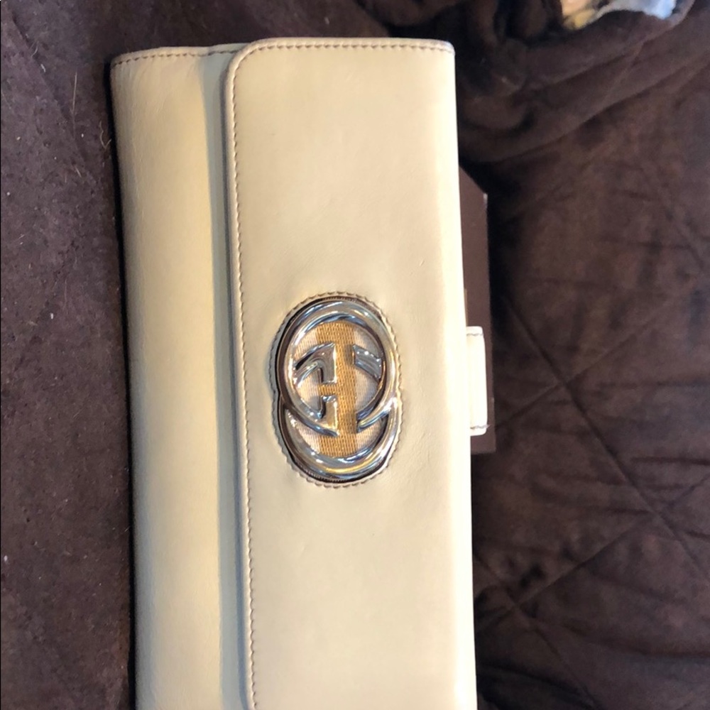 Gucci wallet